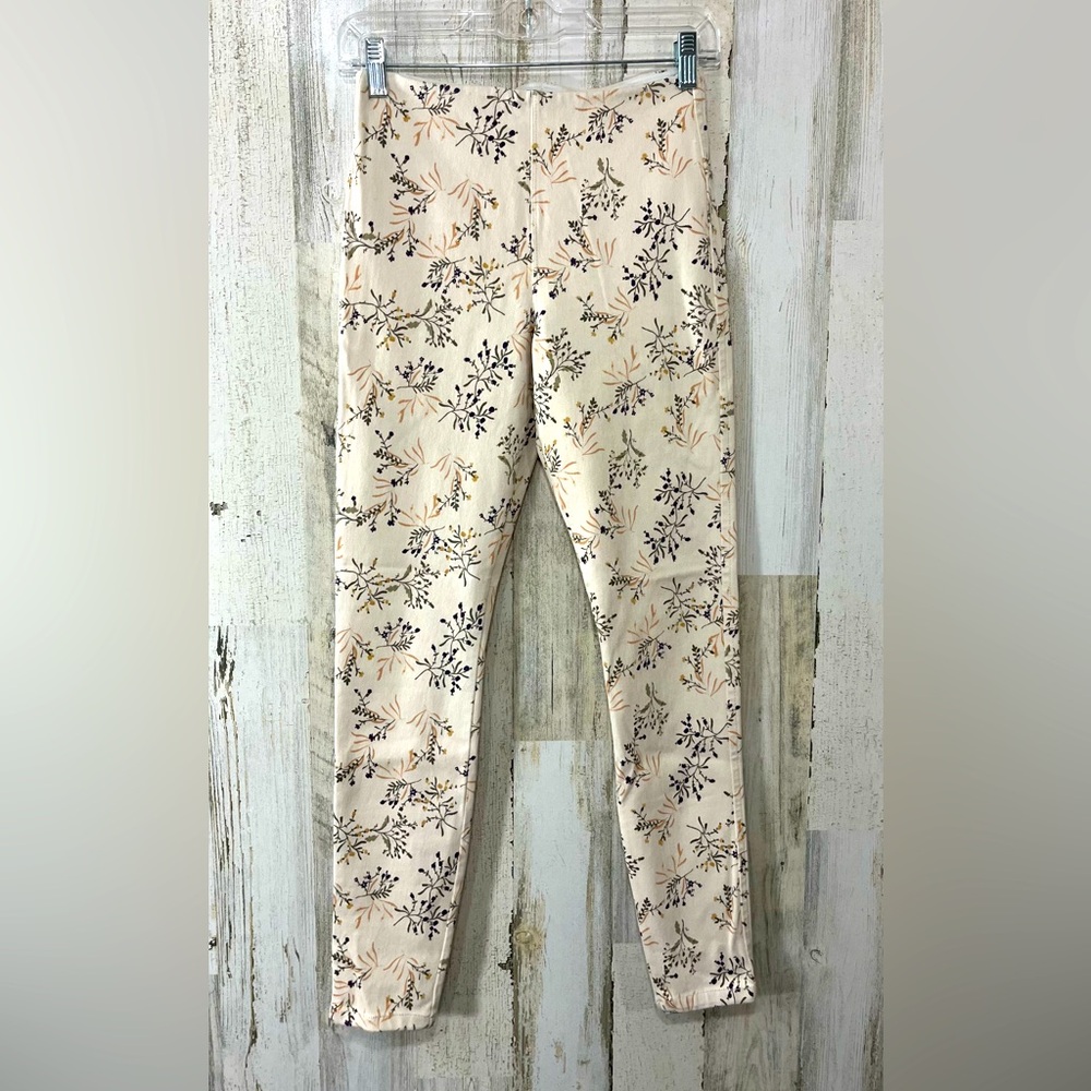 Lysse Cream Floral Print Stretch Leggings with Pockets Ab Control Size Small